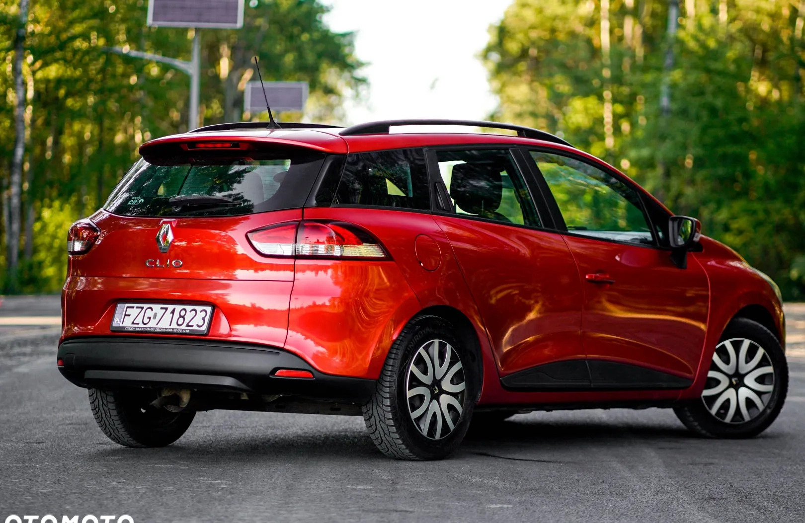 Renault Clio cena 24900 przebieg: 168000, rok produkcji 2013 z Żagań małe 277